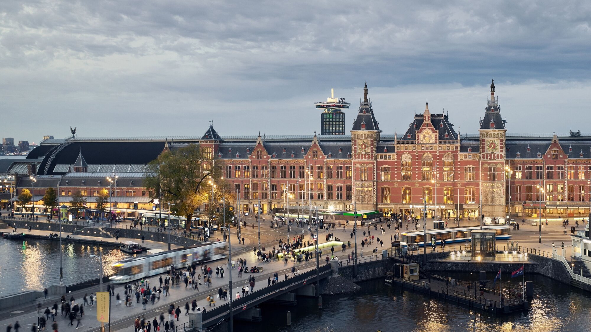 Amsterdam Central 24/7